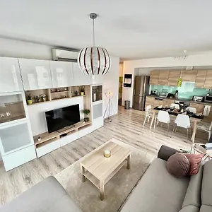 Diamond - 3 Bedroom, Luxurious In The Heart Of The Budapeszt
