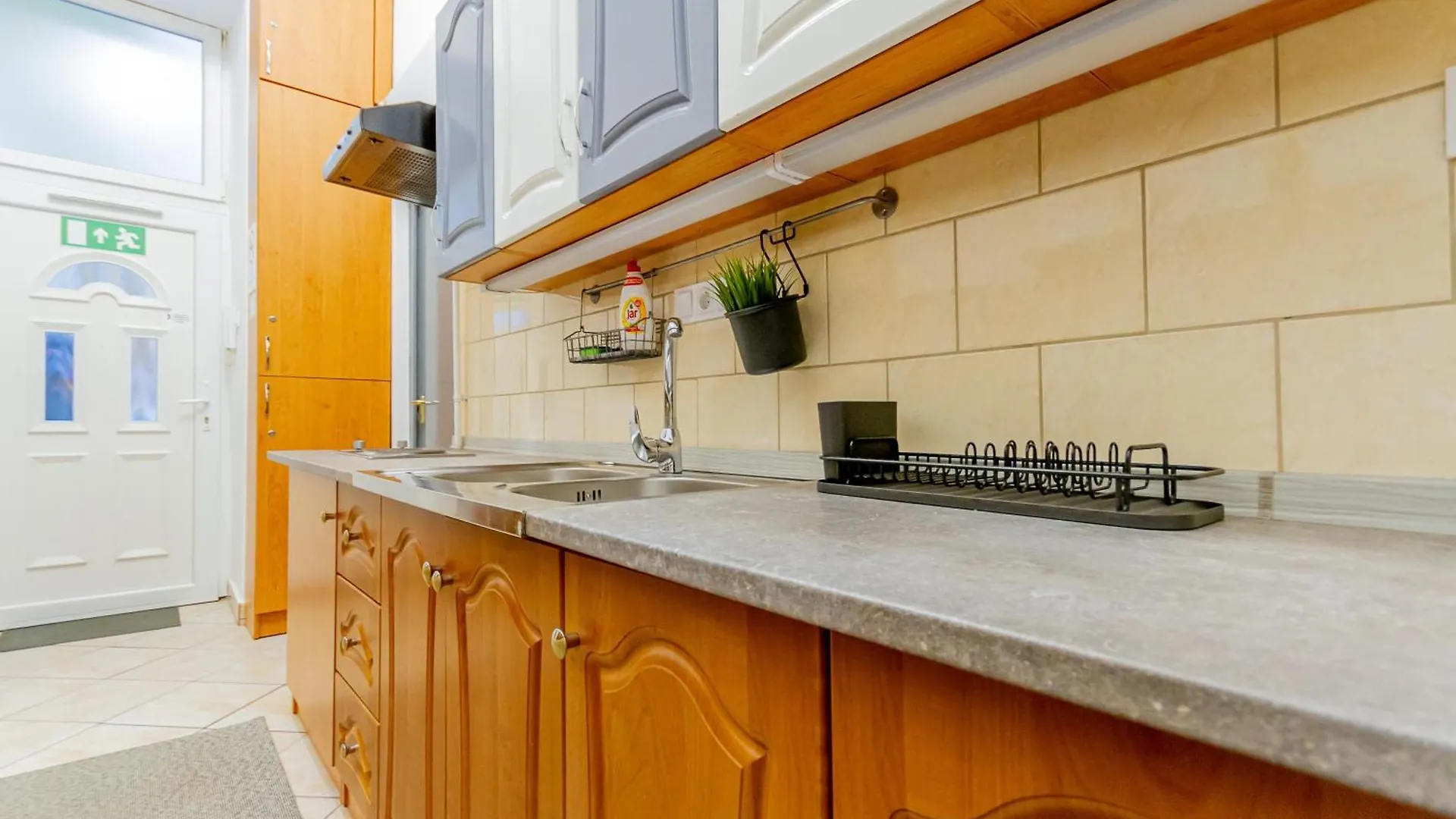 Apartment Central With Good Transport Links City Studio 3 Budapest