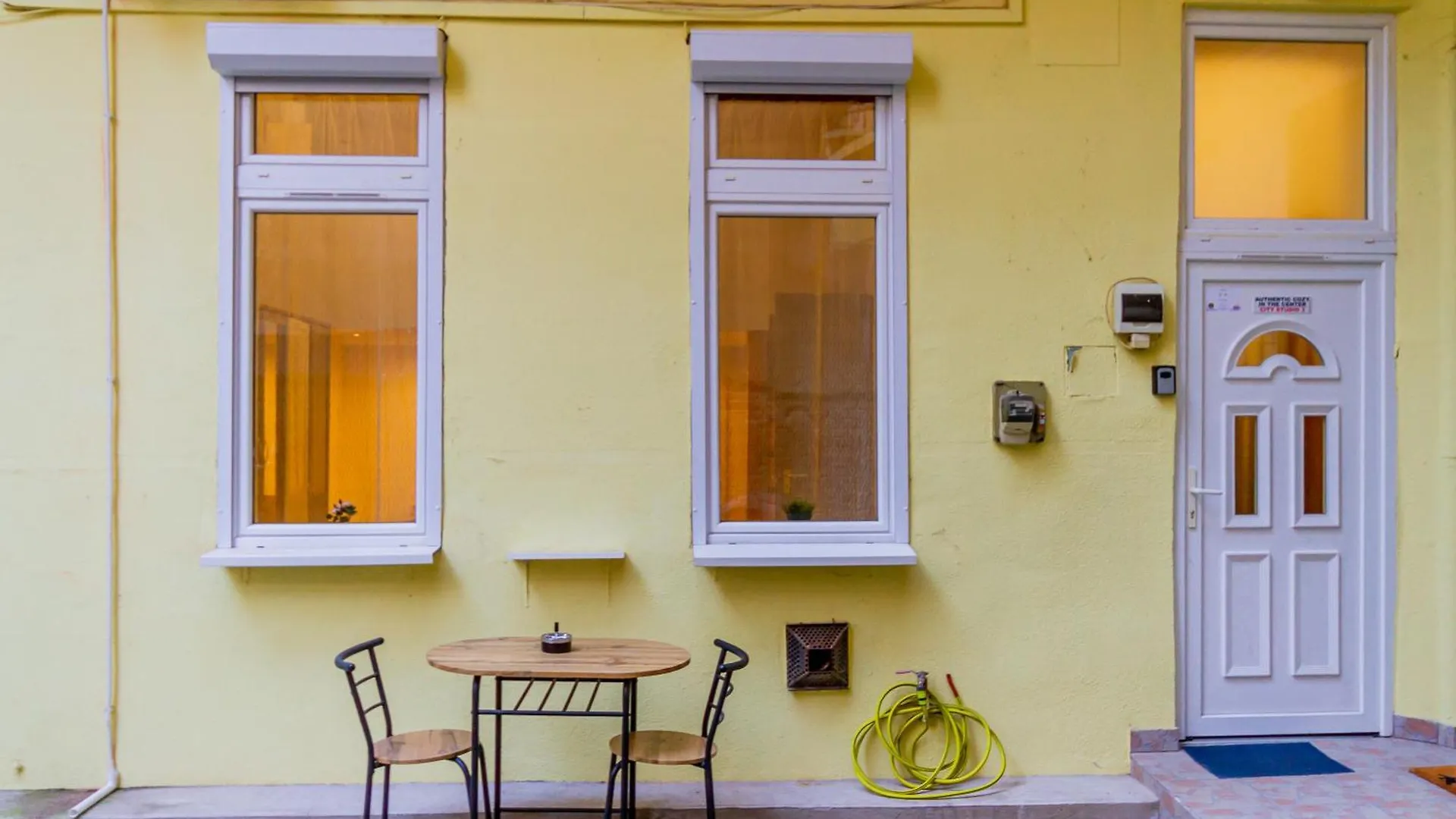Apartment Central With Good Transport Links City Studio 3 Budapest